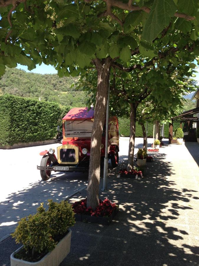 Hotel La Seu La Seu d'Urgell Dış mekan fotoğraf