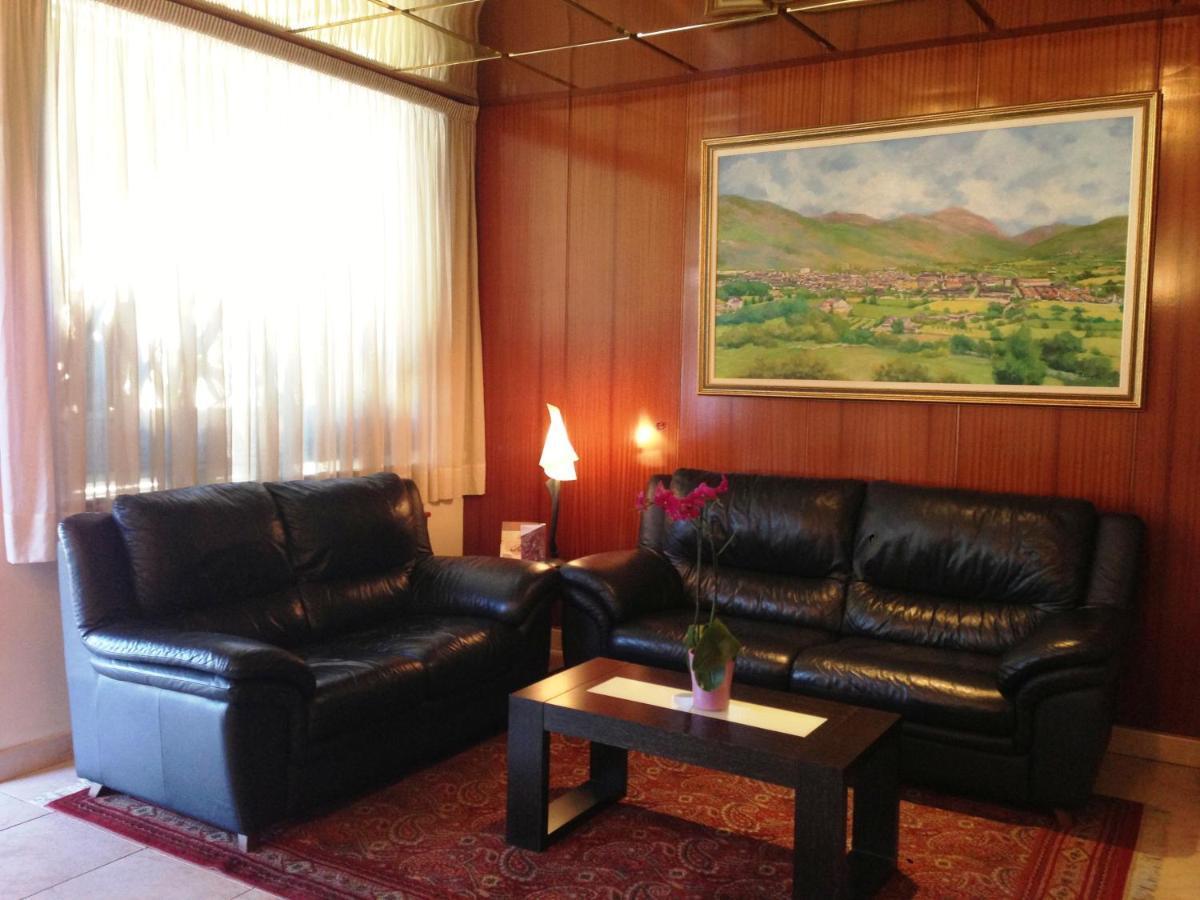Hotel La Seu La Seu d'Urgell Dış mekan fotoğraf