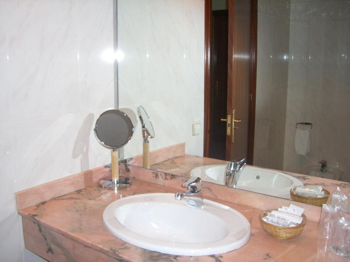 Hotel La Seu La Seu d'Urgell Oda fotoğraf